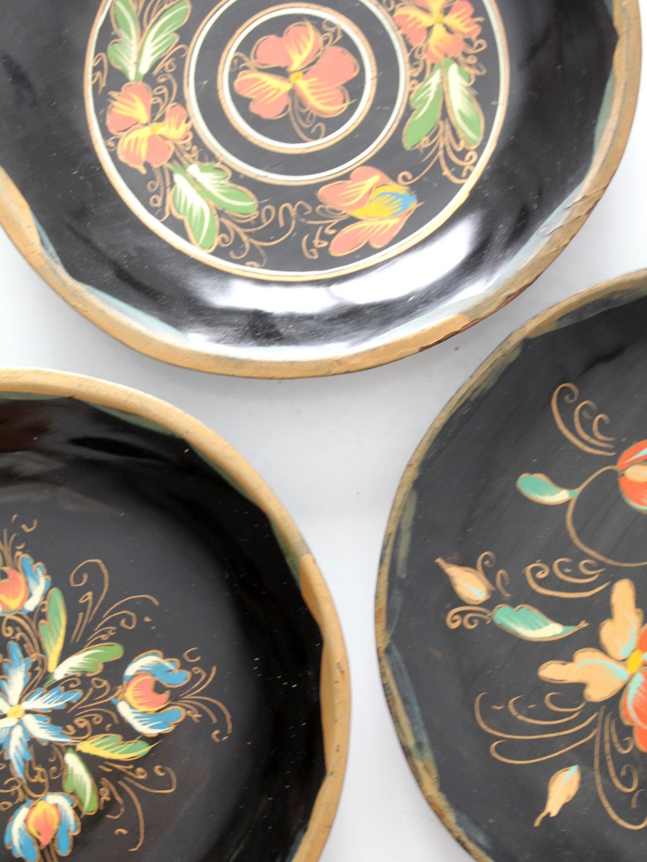 set of 6 Scandinavian rosemaling decorative plates