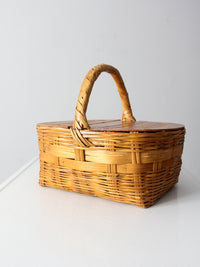 vintage woven picnic basket