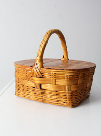 vintage woven picnic basket