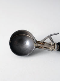 vintage Peerless ice cream scoop