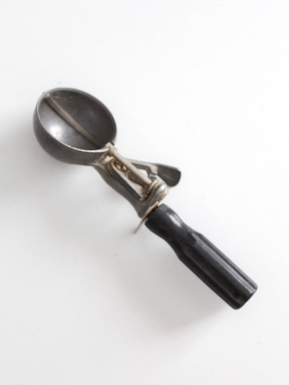 vintage Peerless ice cream scoop