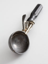 vintage Peerless ice cream scoop