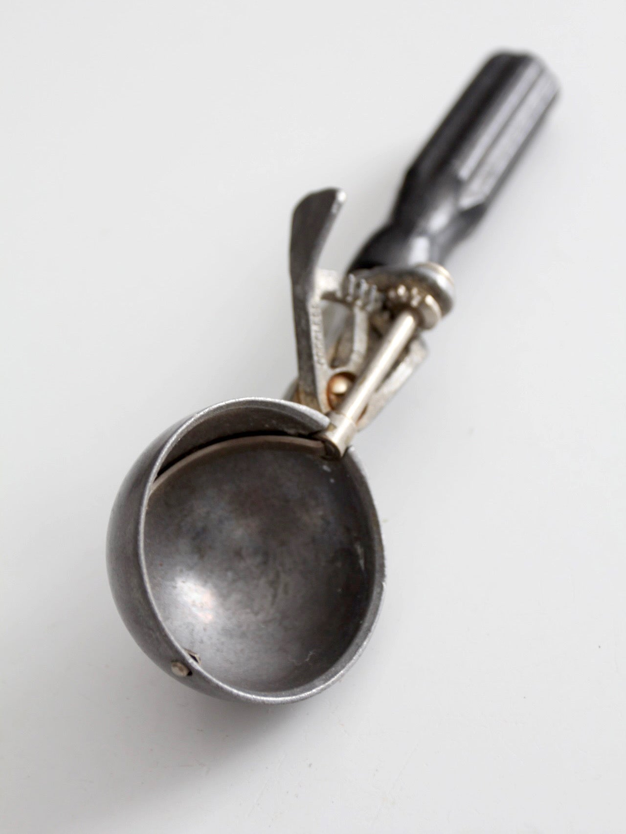 vintage Peerless ice cream scoop