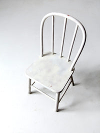 vintage white wooden children's chair