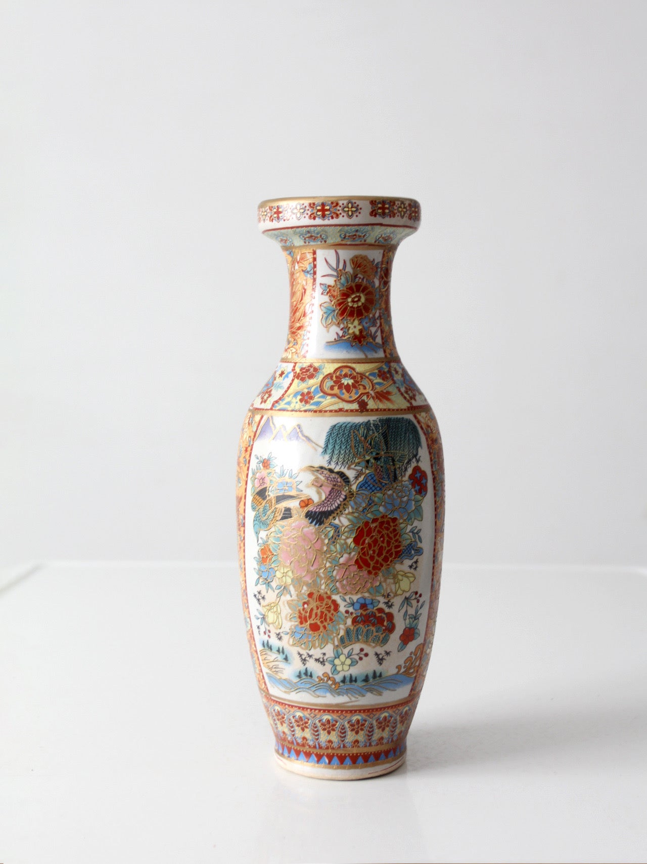 vintage Chinese Famille Rose style porcelain vase