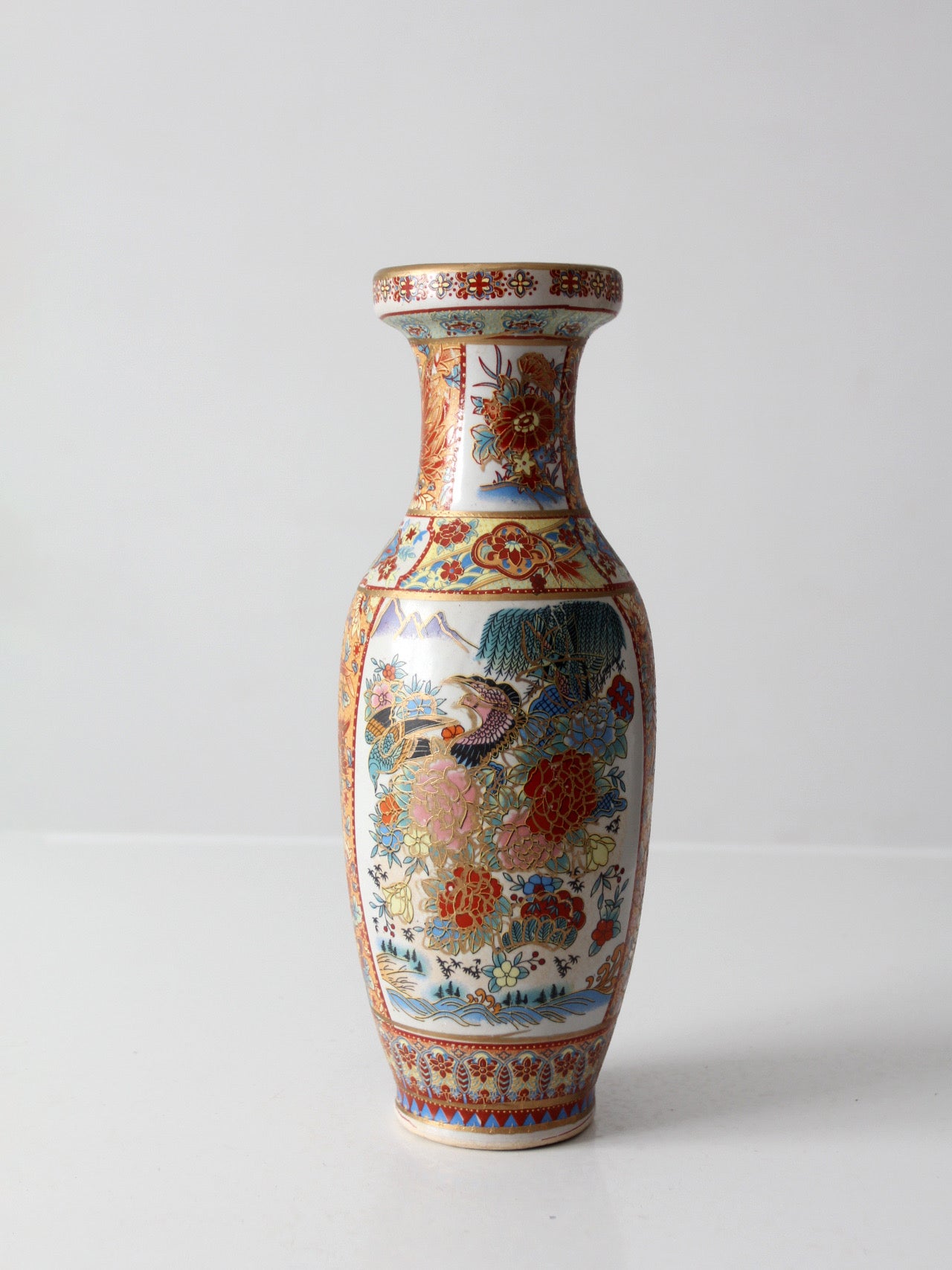 vintage Chinese Famille Rose style porcelain vase