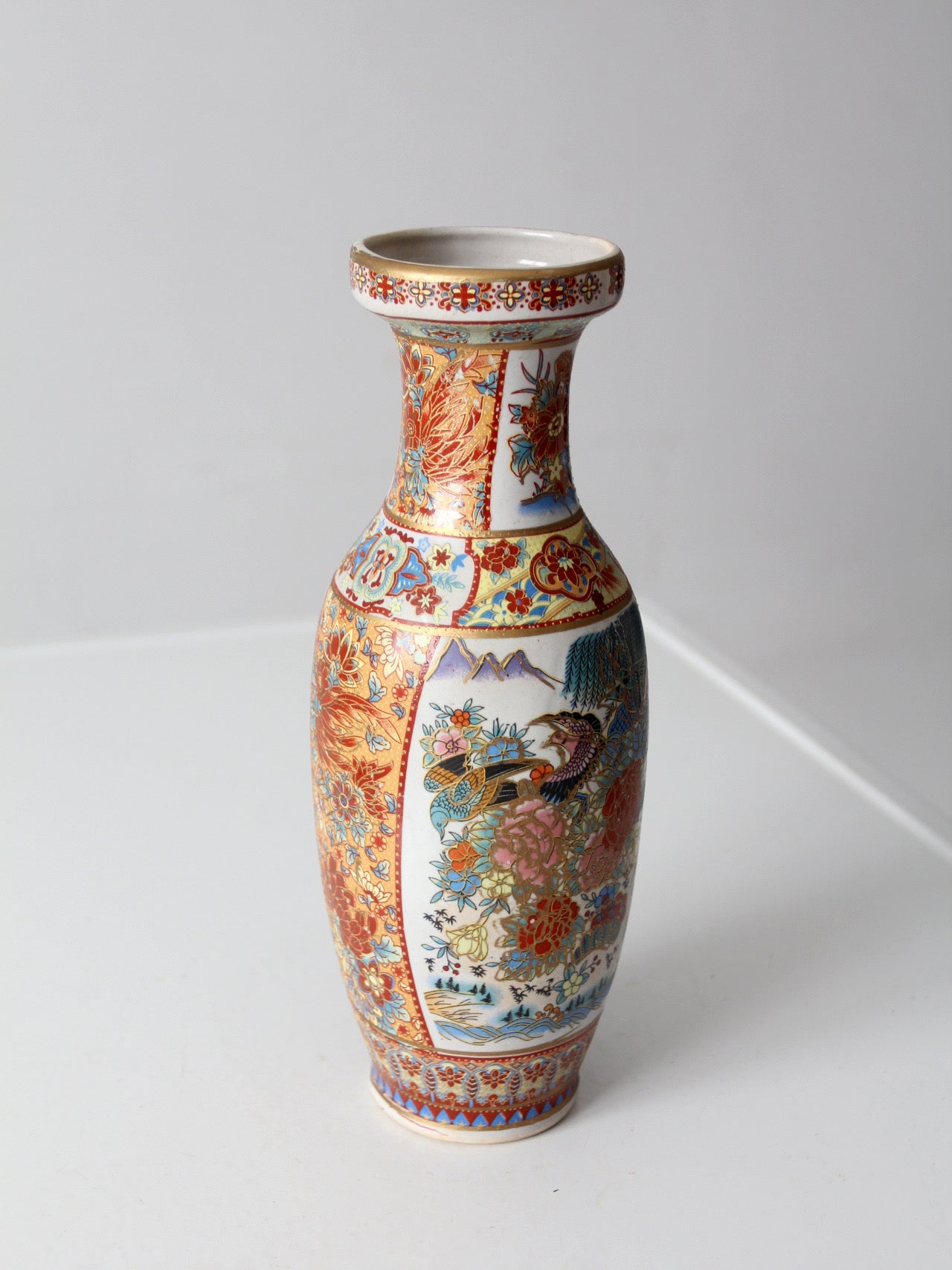 vintage Chinese Famille Rose style porcelain vase