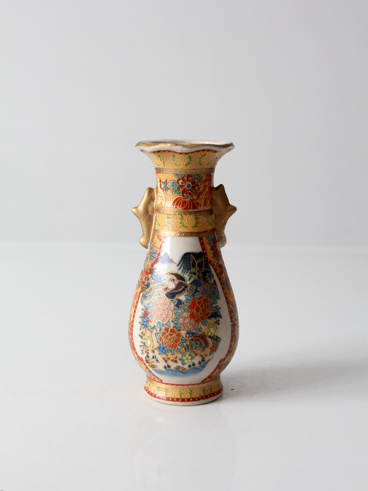 vintage Chinese Famille Rose style porcelain vase
