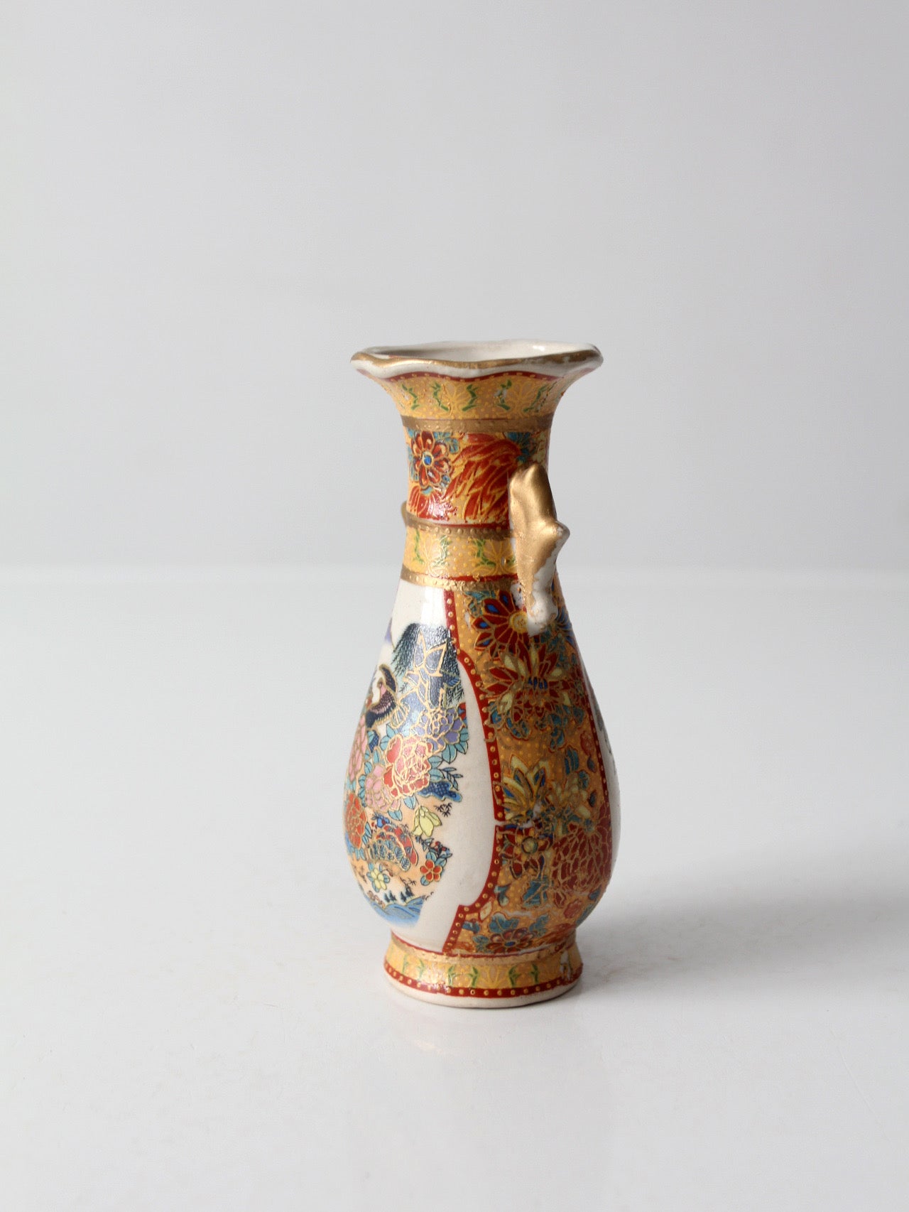 vintage Chinese Famille Rose style porcelain vase