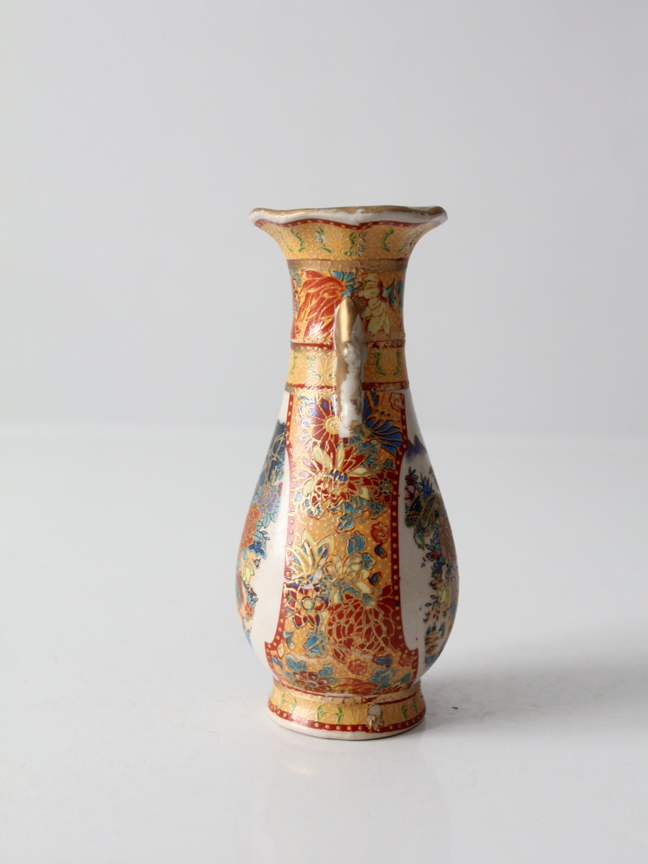 vintage Chinese Famille Rose style porcelain vase