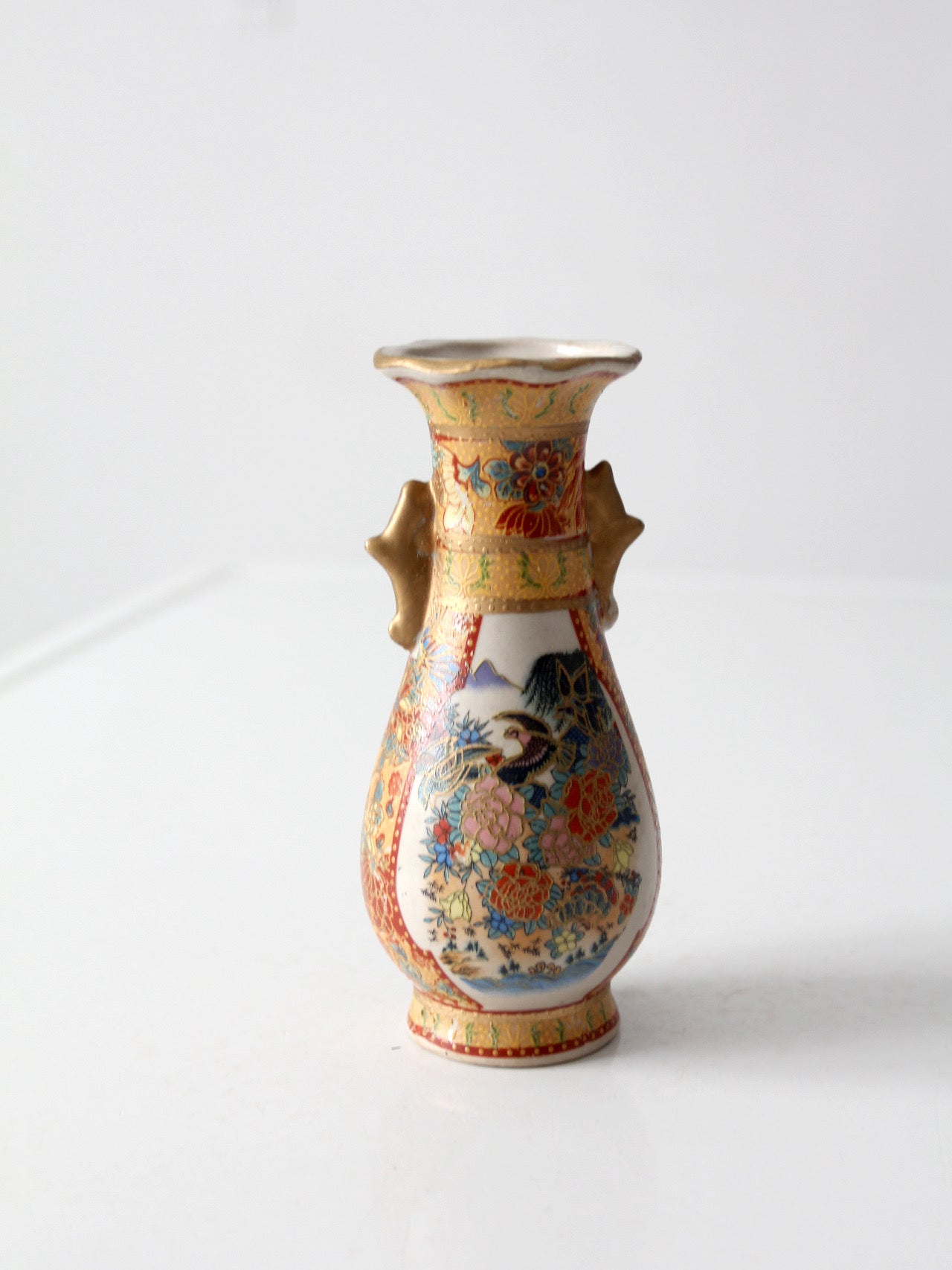 vintage Chinese Famille Rose style porcelain vase