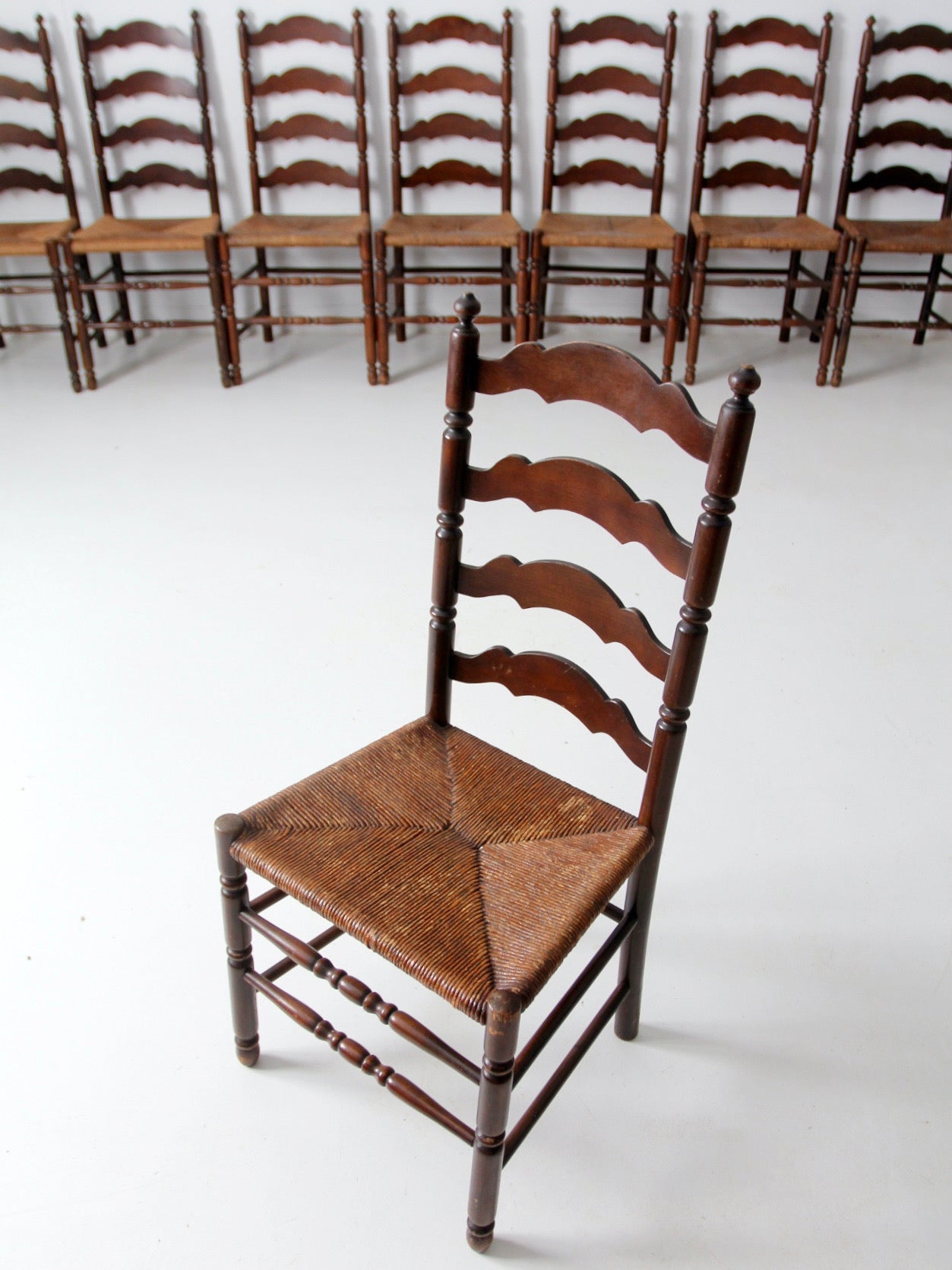 set of 8 Tell City Chair rush seat dining chairs