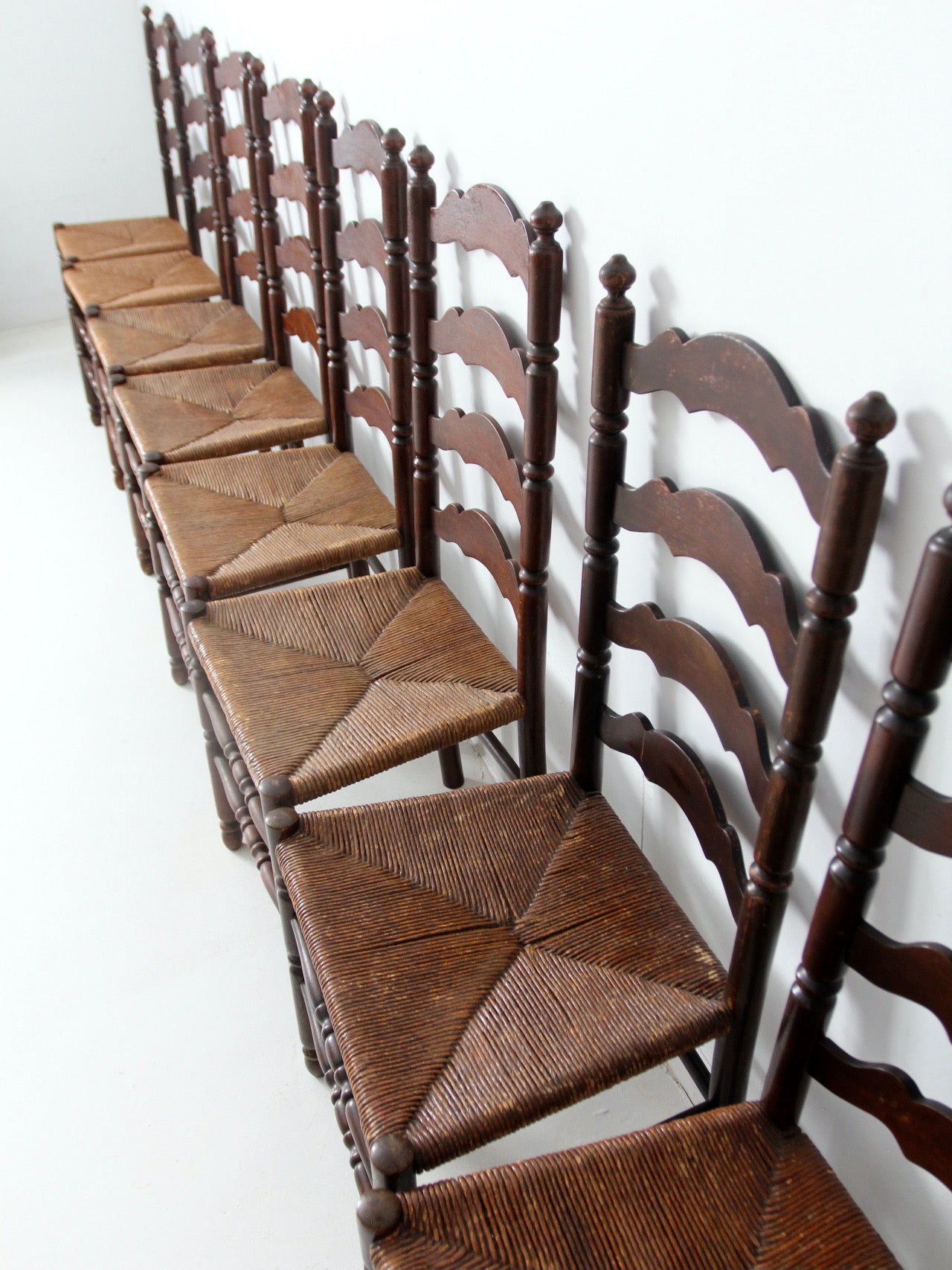 set of 8 Tell City Chair rush seat dining chairs