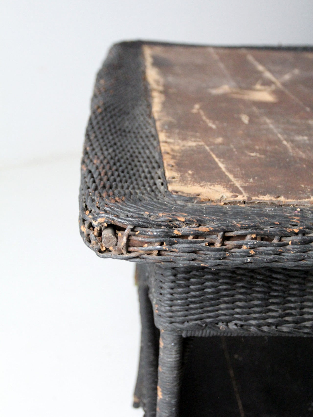 antique wicker library table 86 Vintage