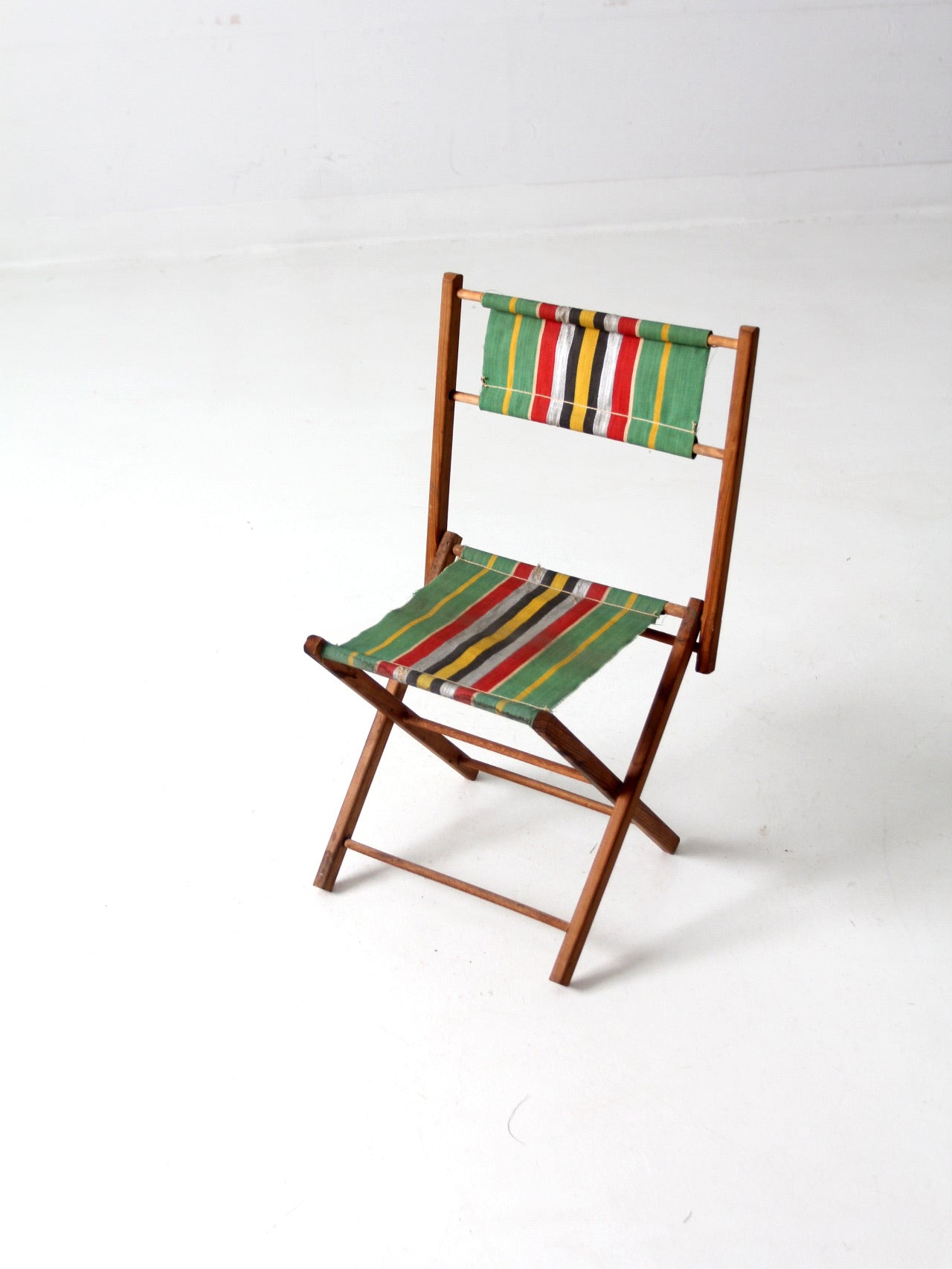 vintage kid's stripe canvas folding chair – 86 Vintage