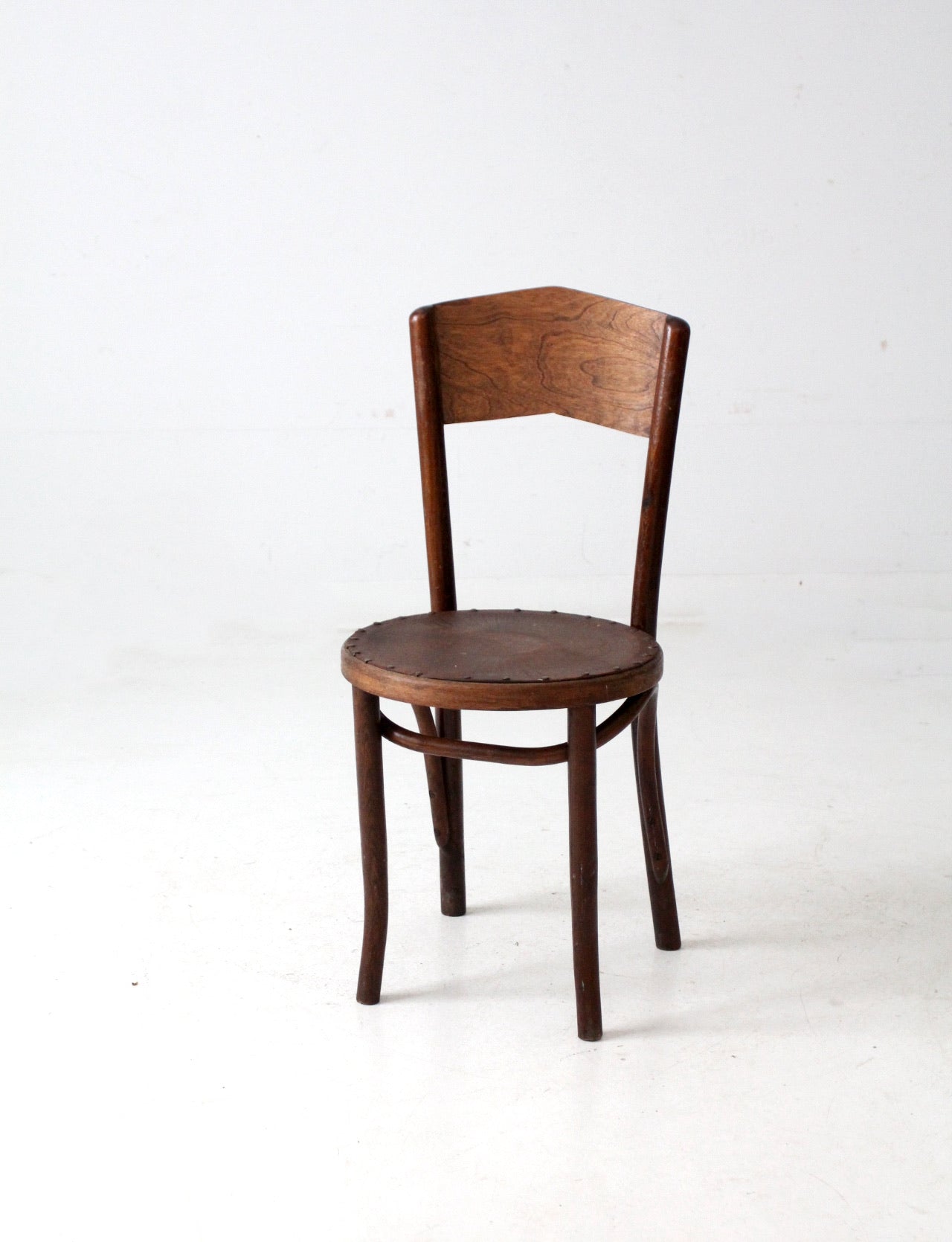 antique bentwood chair from Great Northern Chair Company – 86 Vintage