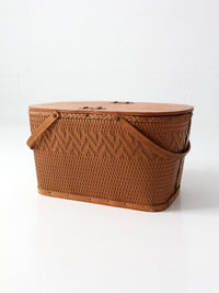 mid-century Redmon picnic basket set