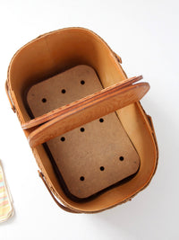 mid-century Redmon picnic basket set