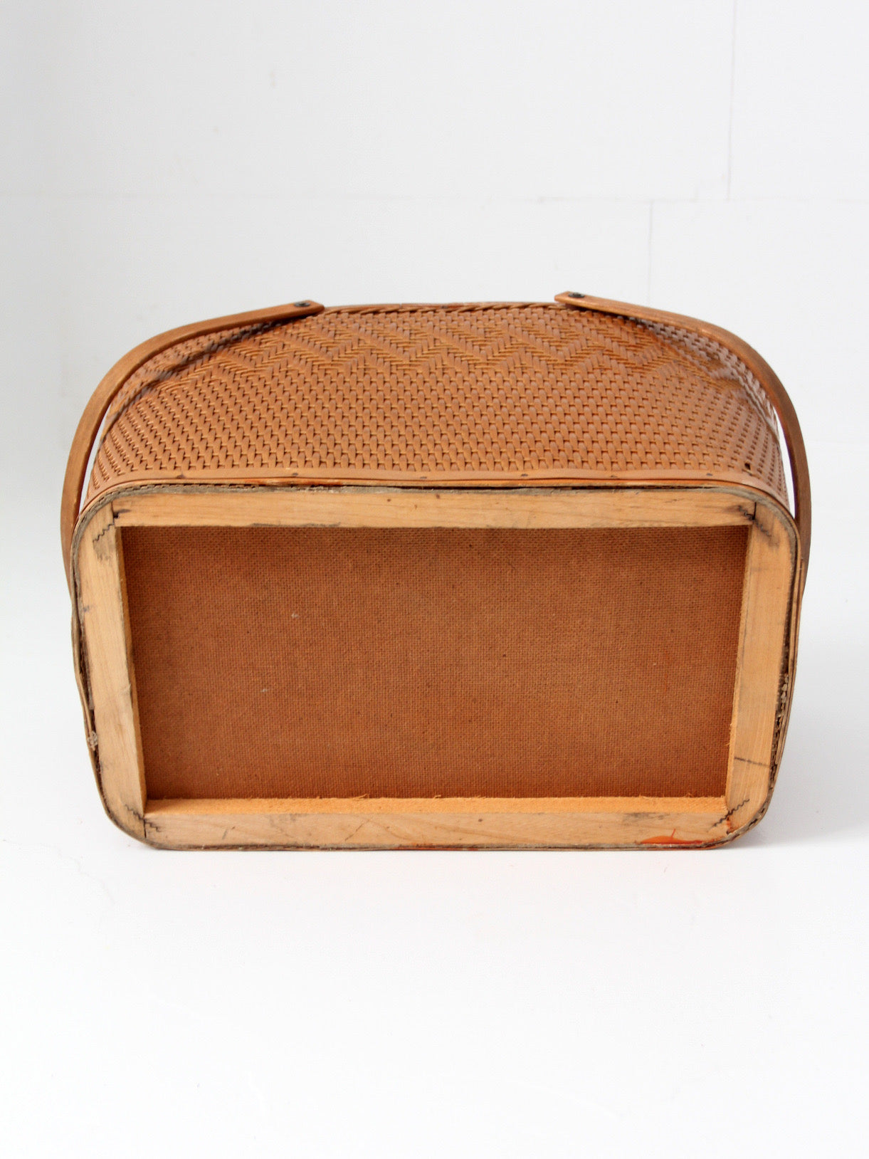 mid-century Redmon picnic basket set