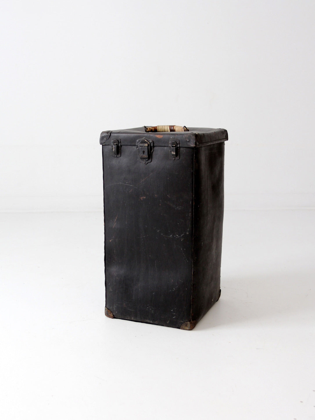 antique vulcanized fiber instrument case