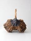 vintage buttocks basket