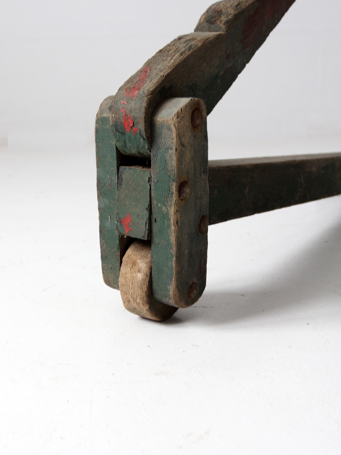 antique primitive wagon jack