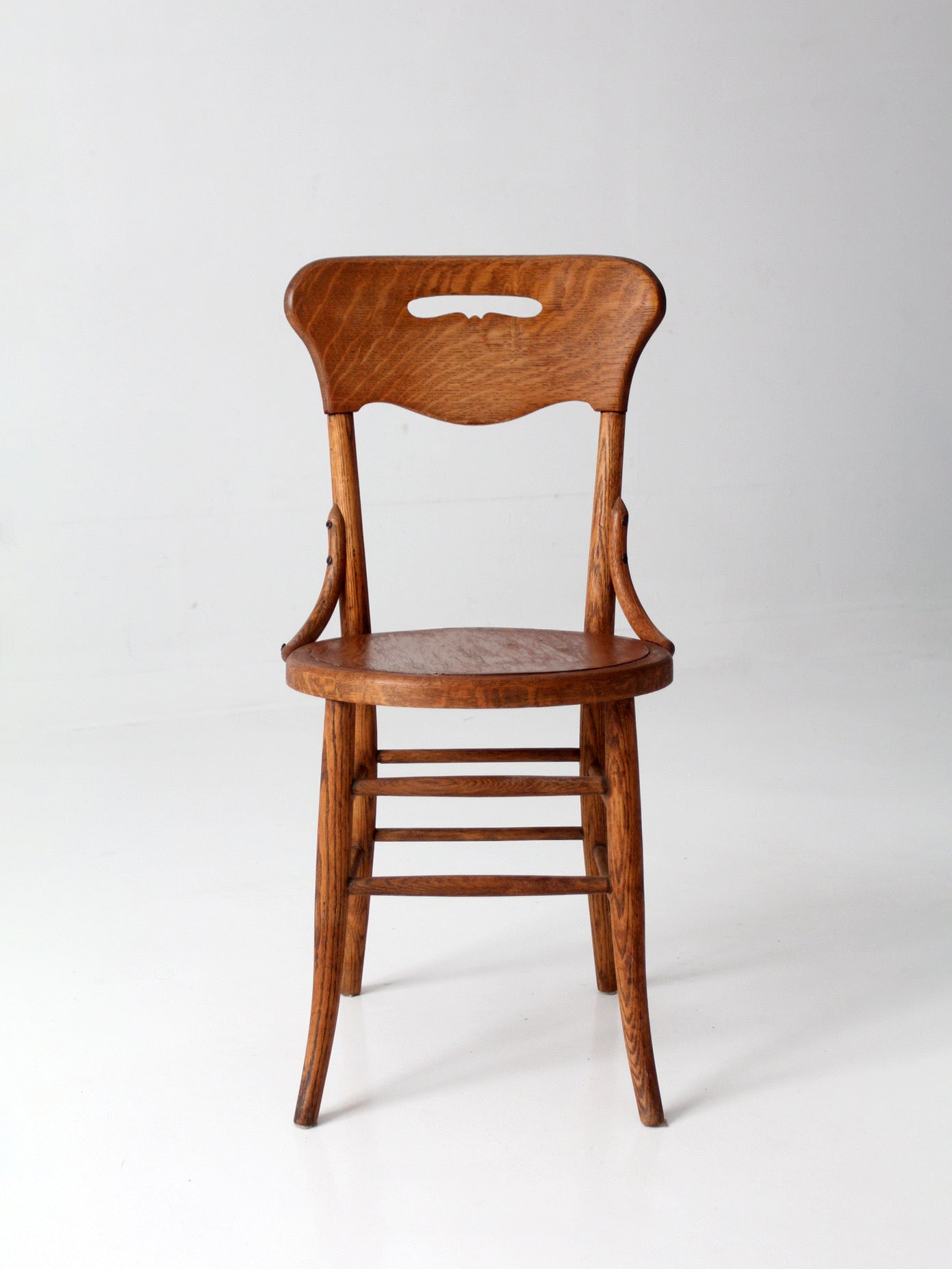 antique Arts & Crafts oak side chair