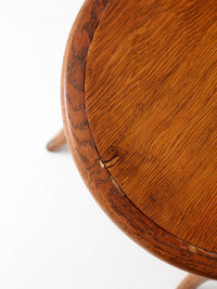 antique Arts & Crafts oak side chair