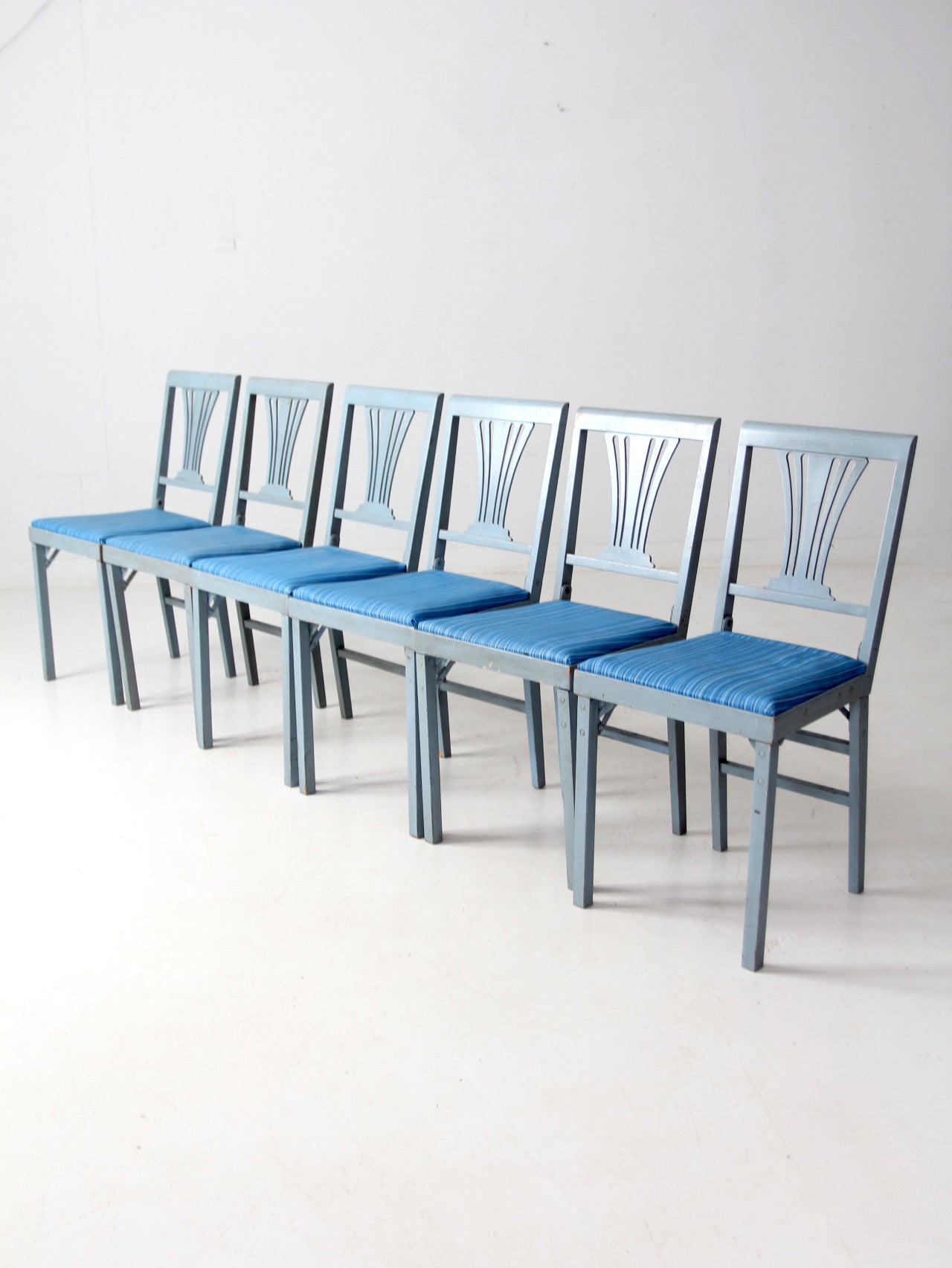 vintage Leg-O-Matic folding table and chair set