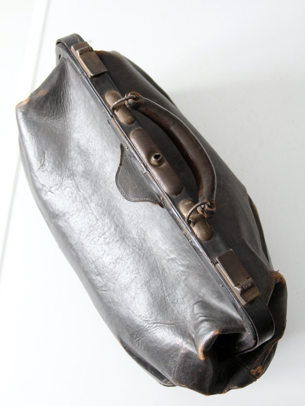 antique doctor's bag – 86 Vintage