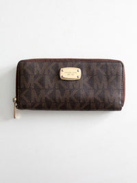 Michael Kors wallet in brown monogram