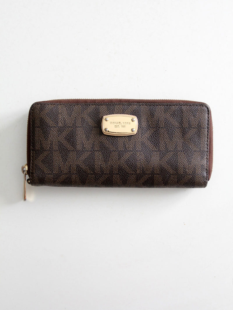 Michael Kors wallet in brown monogram
