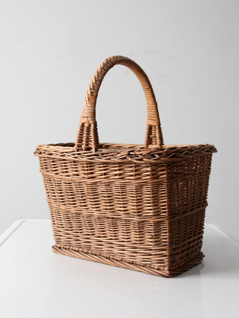 vintage wicker market basket