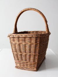 vintage wicker market basket