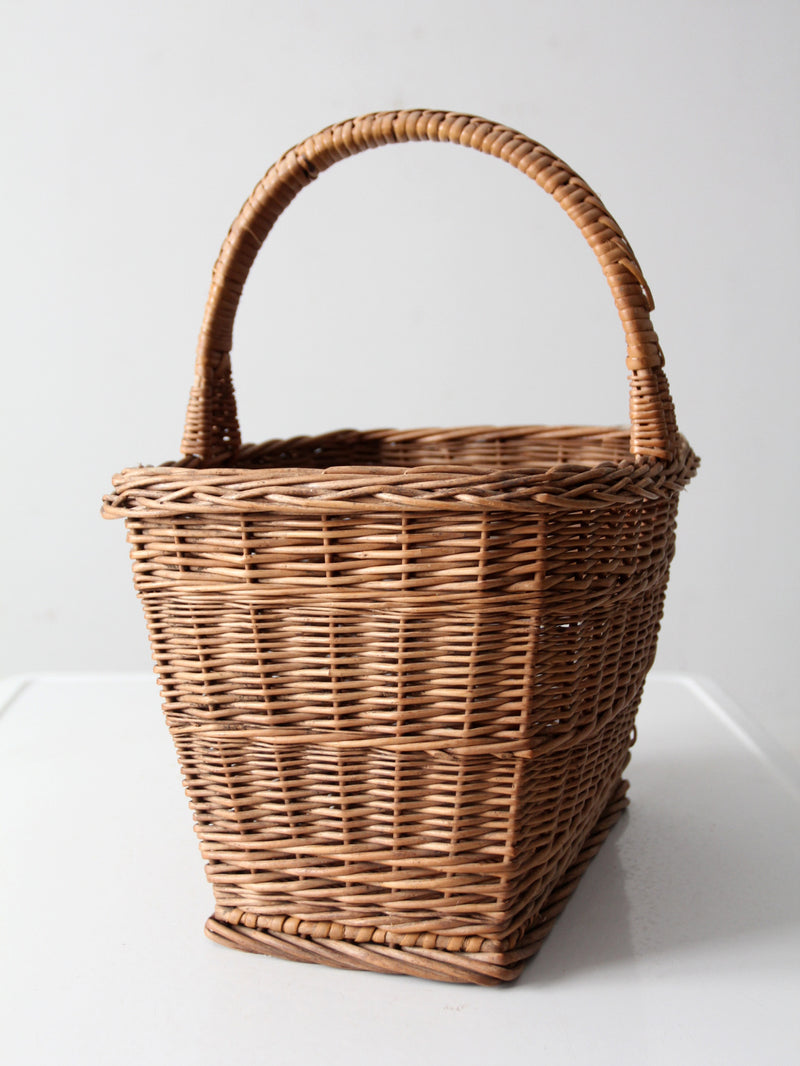 vintage wicker market basket