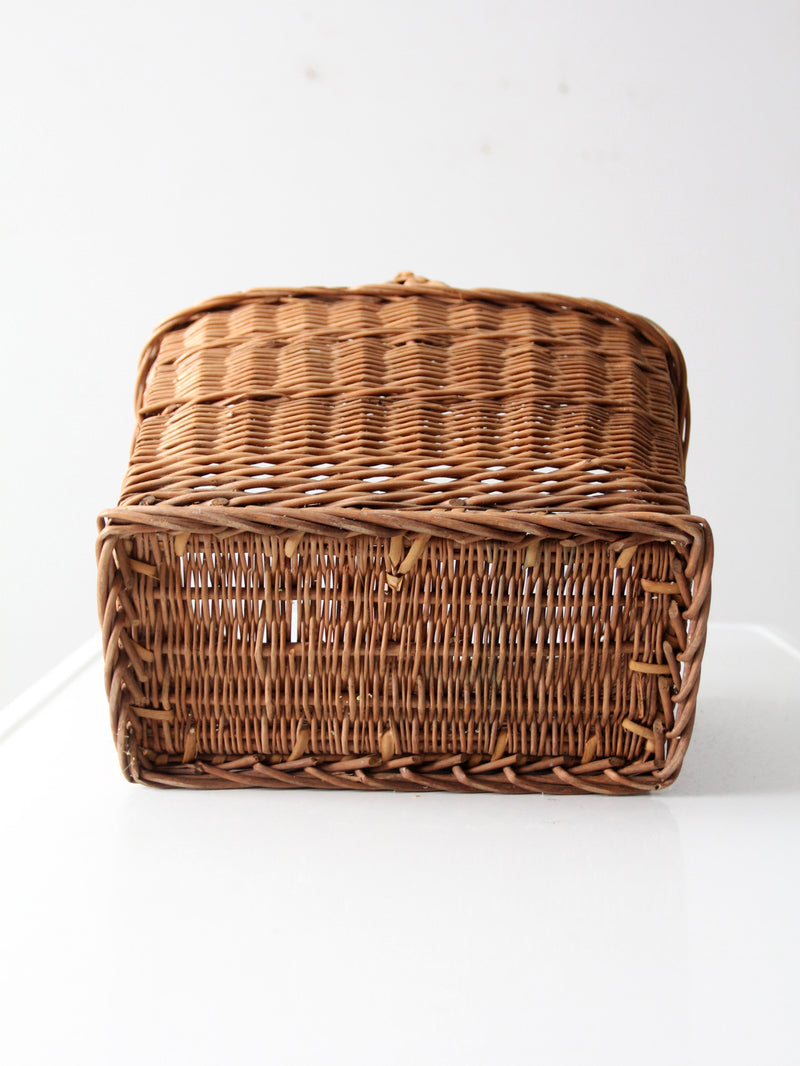 vintage wicker market basket