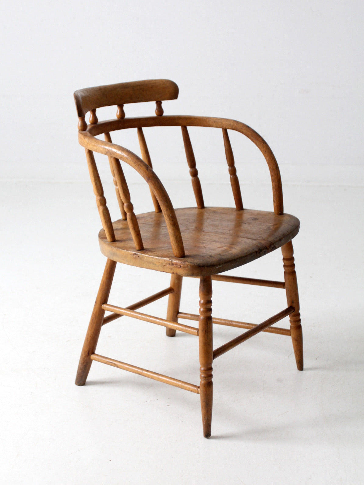 antique Windsor chair – 86 Vintage
