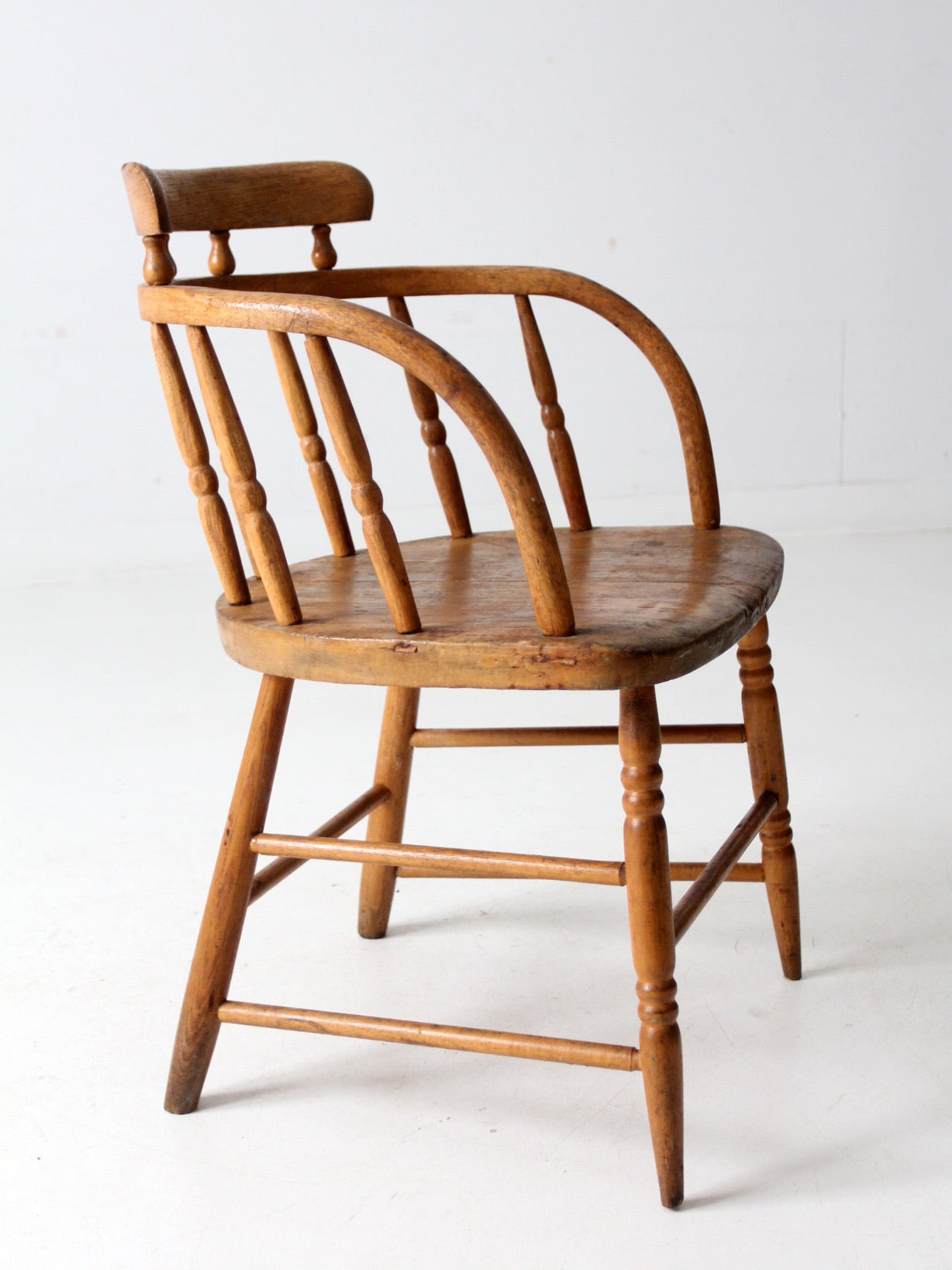 antique Windsor chair – 86 Vintage