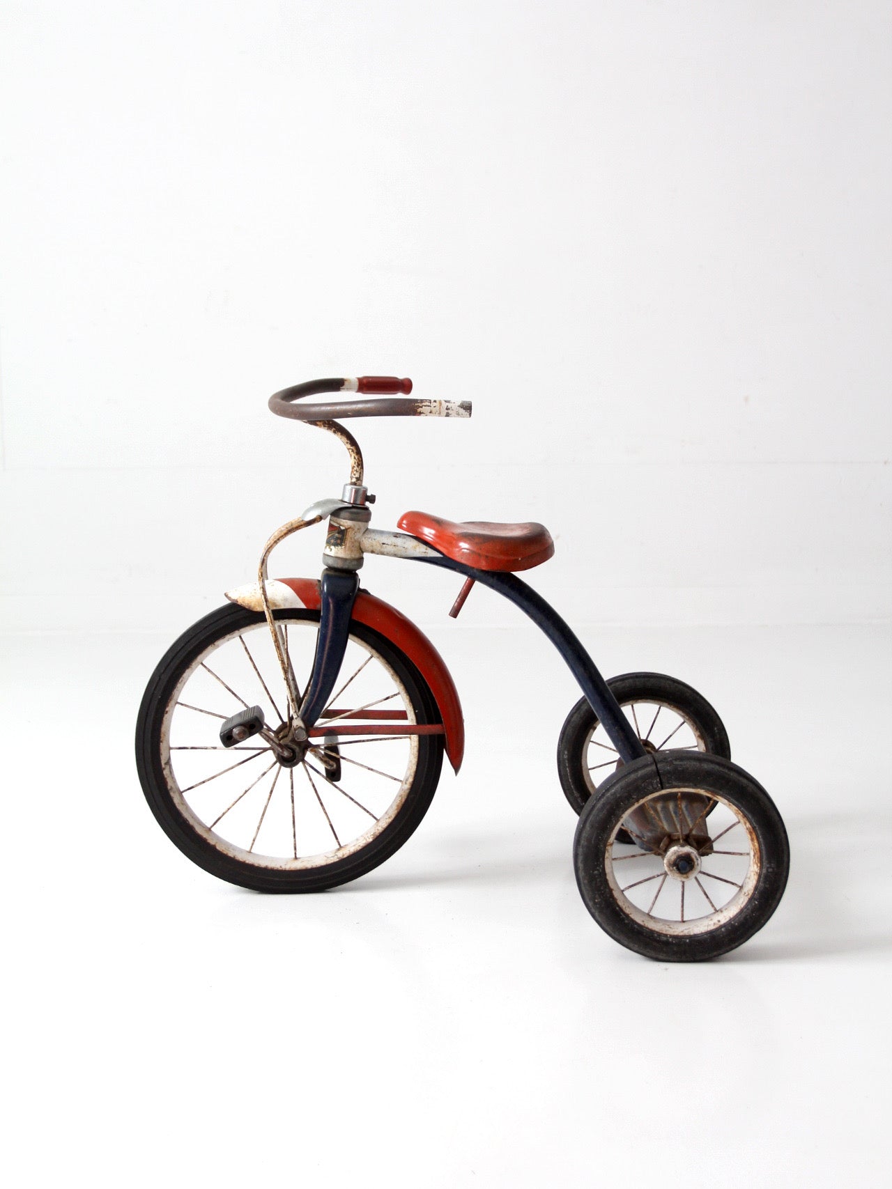 1950s Midwest Industries Americana children's tricycle