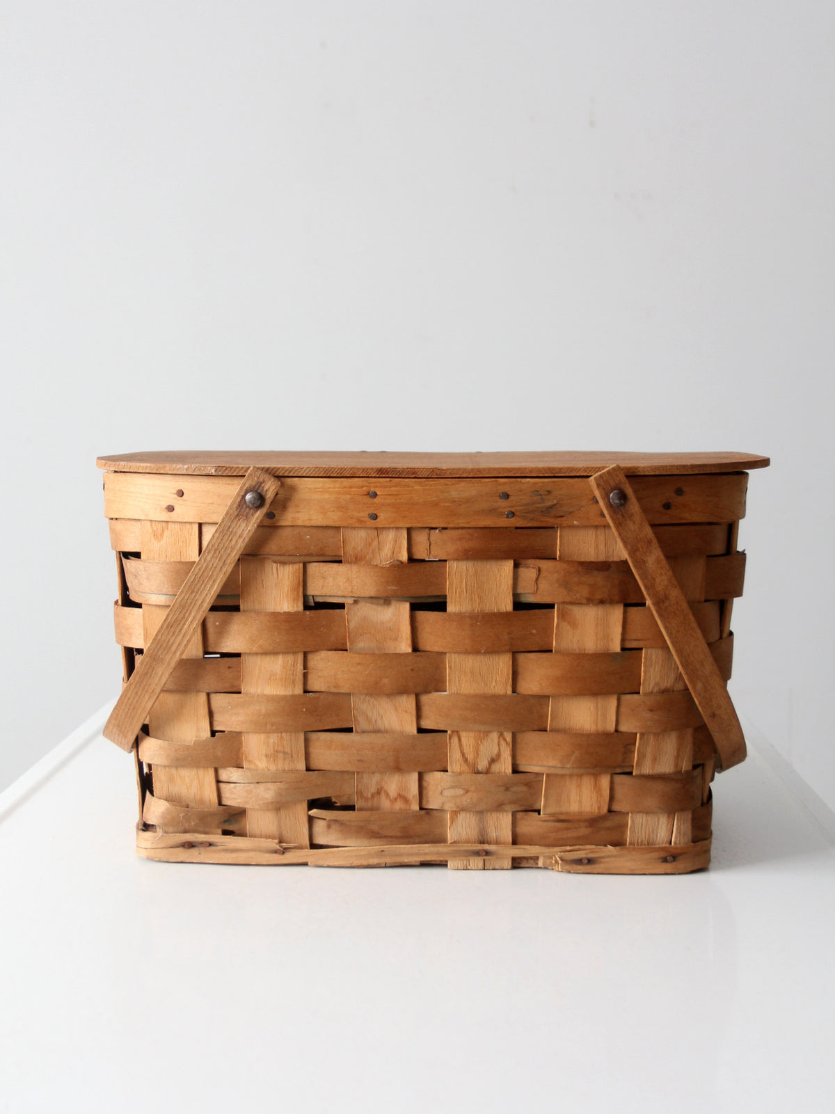 vintage splint weave picnic basket