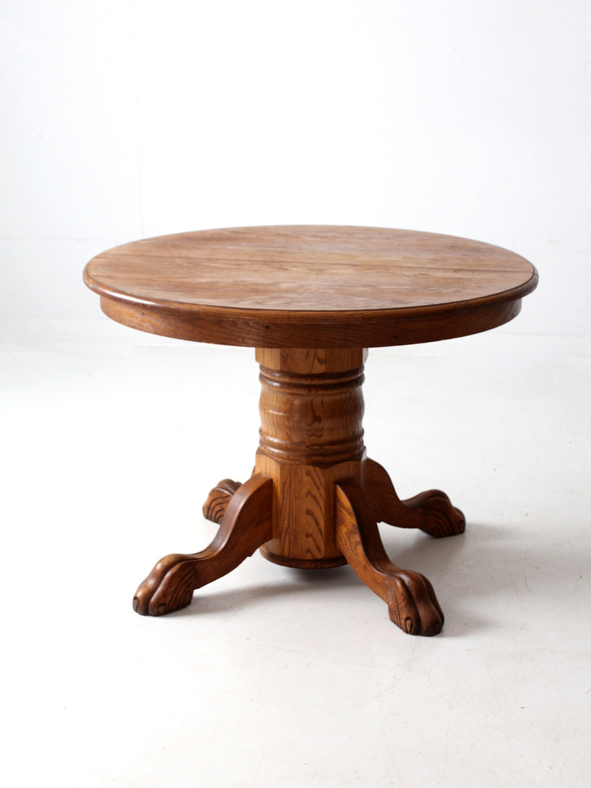 antique round oak dining table