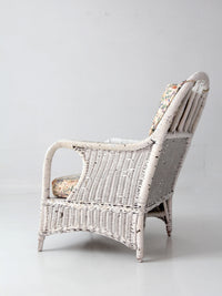 antique white wicker lounge chair