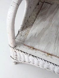 antique white wicker lounge chair