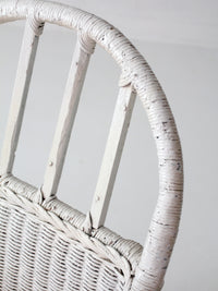 antique white wicker lounge chair
