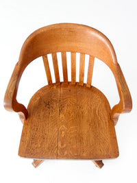 antique Gunlocke banker' swivel desk chair