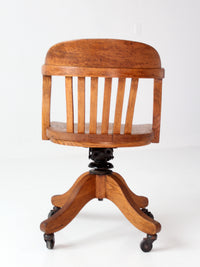 antique Gunlocke banker' swivel desk chair