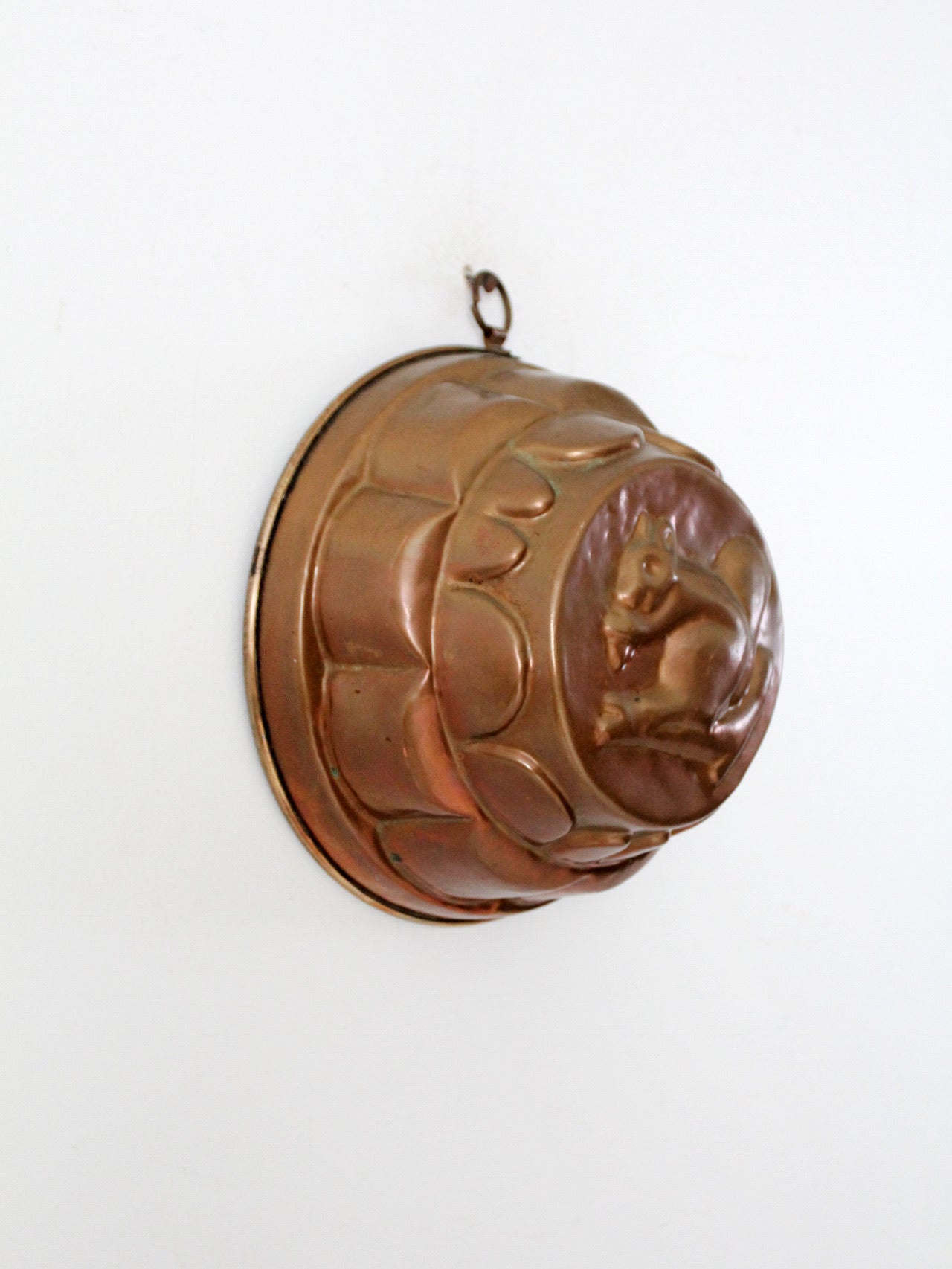 antique copper squirrel mold – 86 Vintage