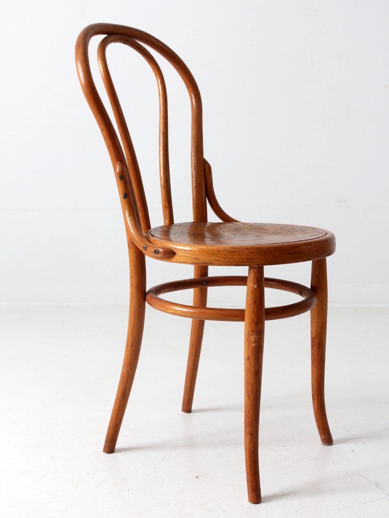 antique bentwood cafe chair – 86 Vintage