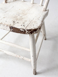 antique white spindle back chair