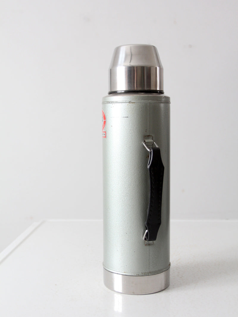 vintage Uno Vac thermos